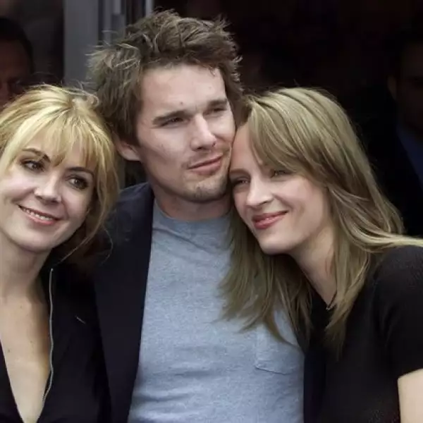 Natasha en 2001, cuando ella, Uma Thurman e Ethan Hawke presentaron la película “Chelsea Walls”, dirigida por Ethan y la cual compitió en el Festival Internacional de Cine de Cannes.