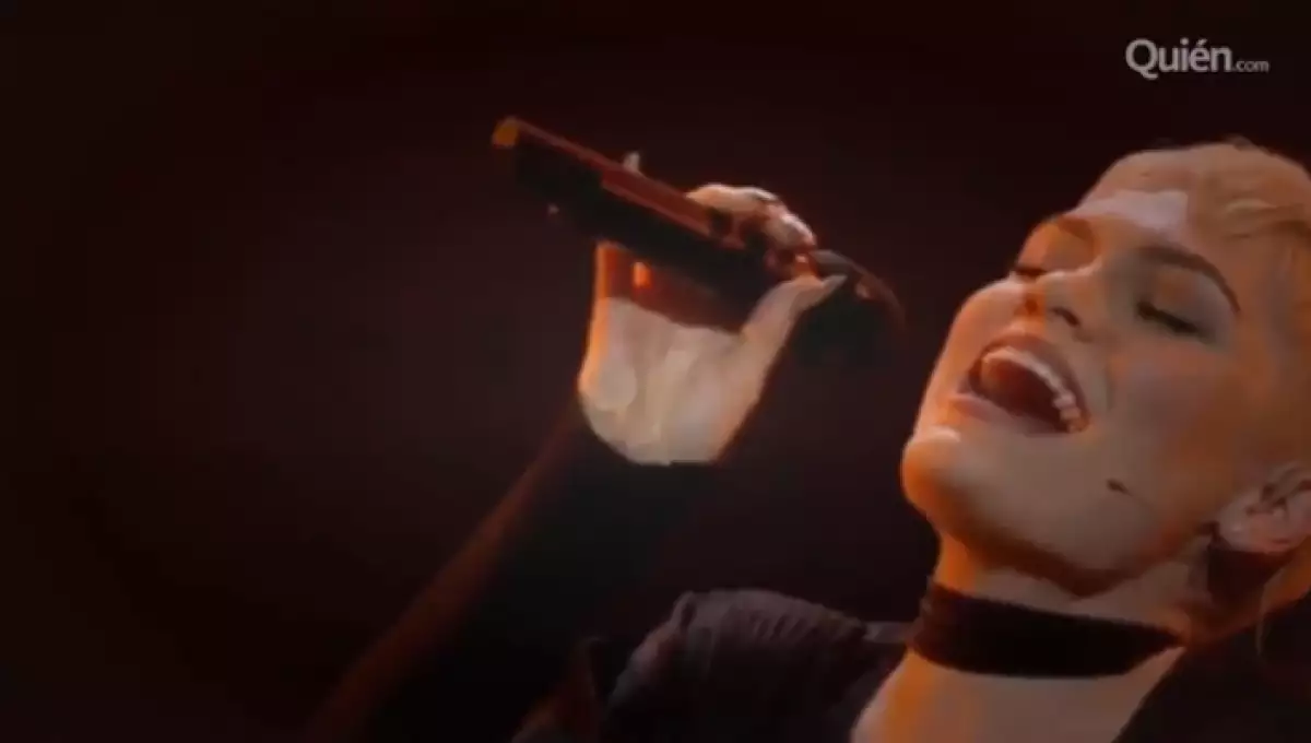 La coach de The Voice Australia hizo su propia intento durante las rondas de audición a ciegas con una canción de Whitney Houston, y el resultado fue impresionante.