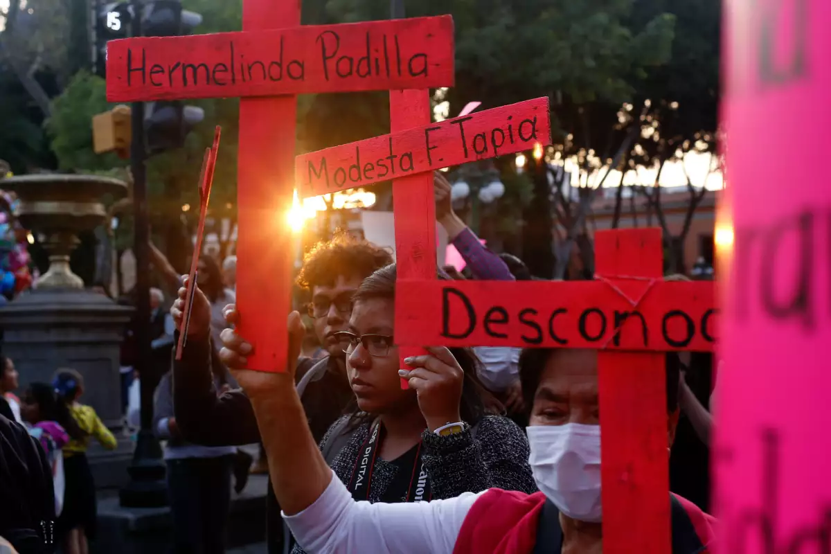 Familiares de víctimas de feminicidio han pedido que se levanten las alertas en la entidad por los altos niveles de violencia de género.