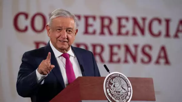 AMLO Oposición.jpeg
