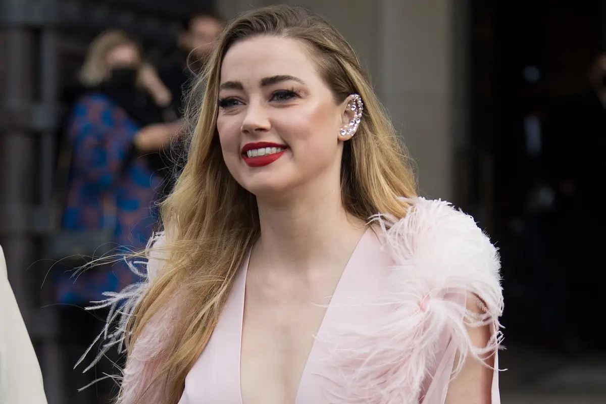 "Le Defile L'Oreal Paris 2021" : Outside Arrivals -  Paris Fashion Week - Womenswear Spring Summer 2022