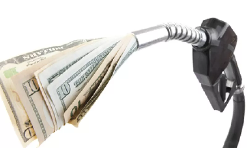 Los subsidios a la gasolina generan un hoyo en las finanzas públicas, advierten expertos. (Foto: Getty Images)