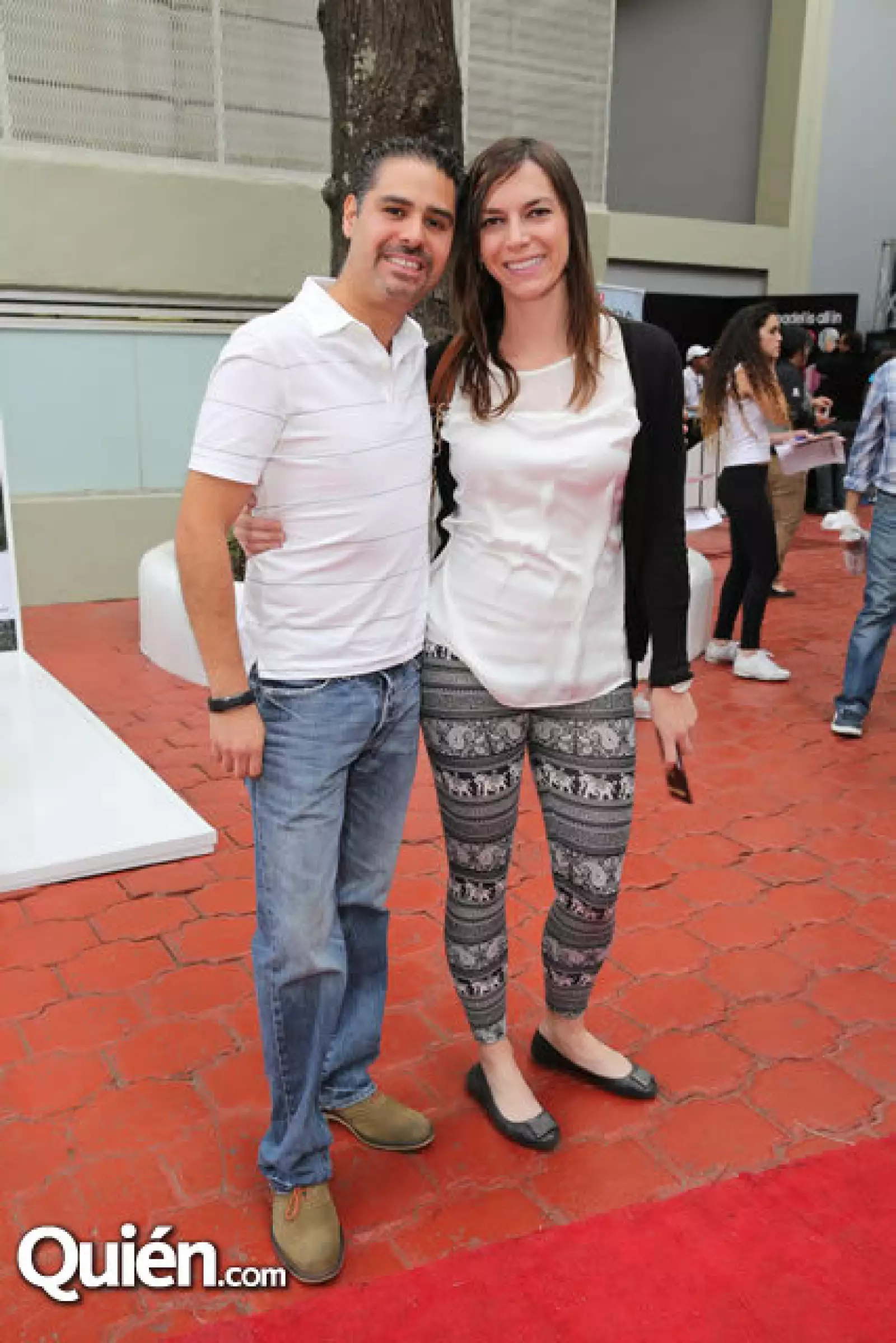 Jose Penagos,Hana Palecek