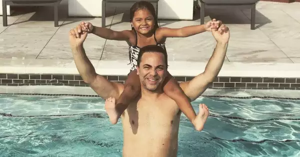 Hija-menor-de-Cristian-Castro-debuta-como-modelo