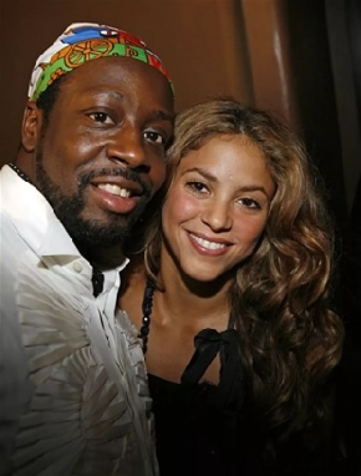 Shakira invitó al público a hacer donaciones a través de UNICEF.