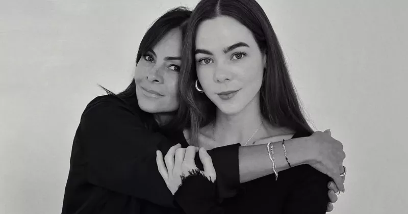 natalia madrid y su mamá  (1).jpg