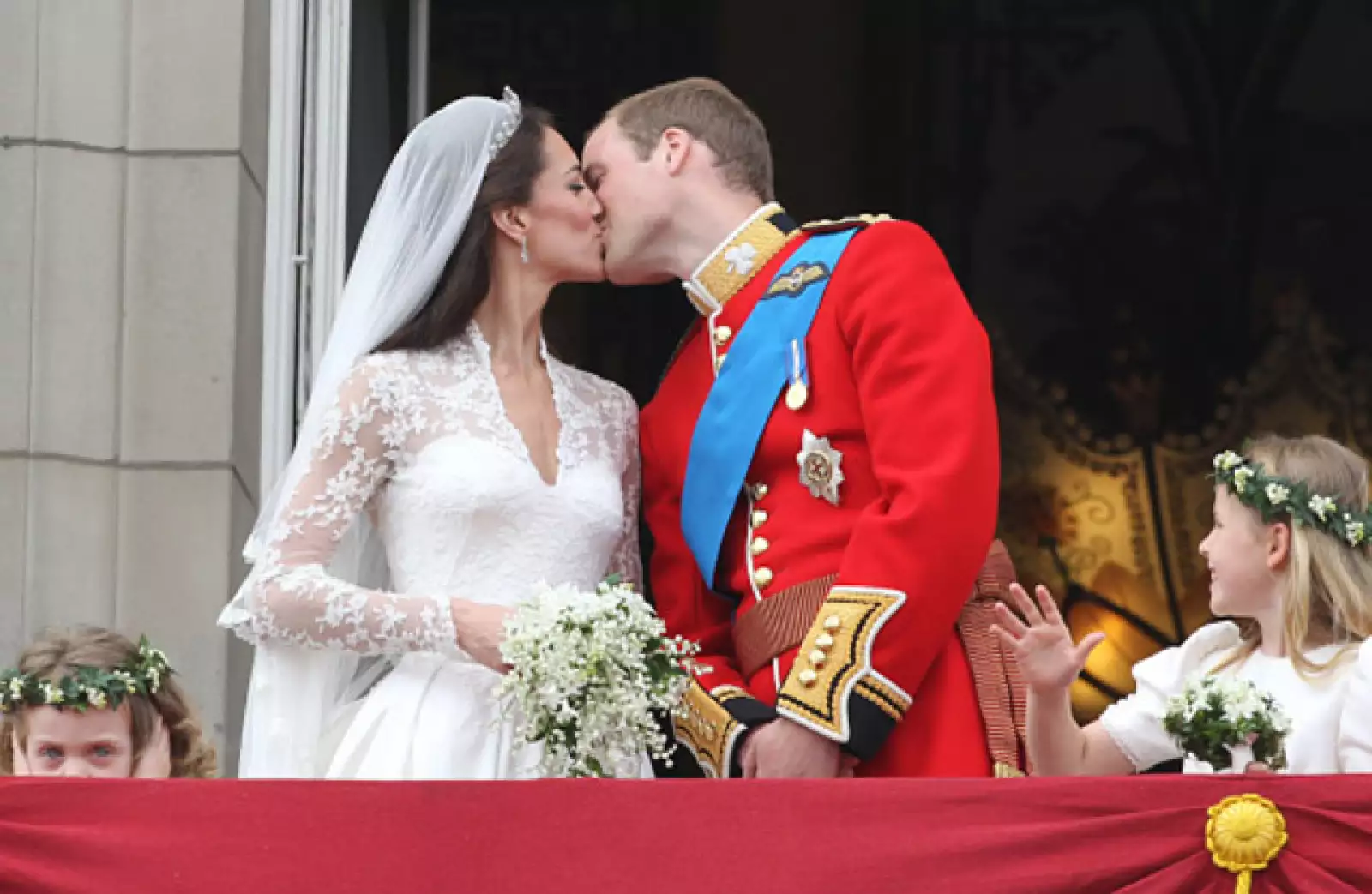 Se casaron en una espectacular boda real el 29 de abril de 2011 en la Abadía de Westminster en Londres, Inglaterra.