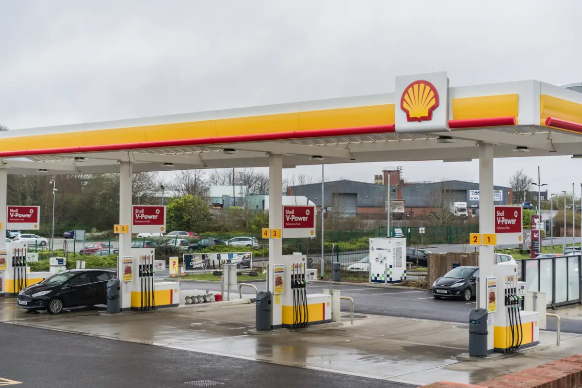 Por qué abrir una gasolinera en México será menos tardado y qué implica para el sector