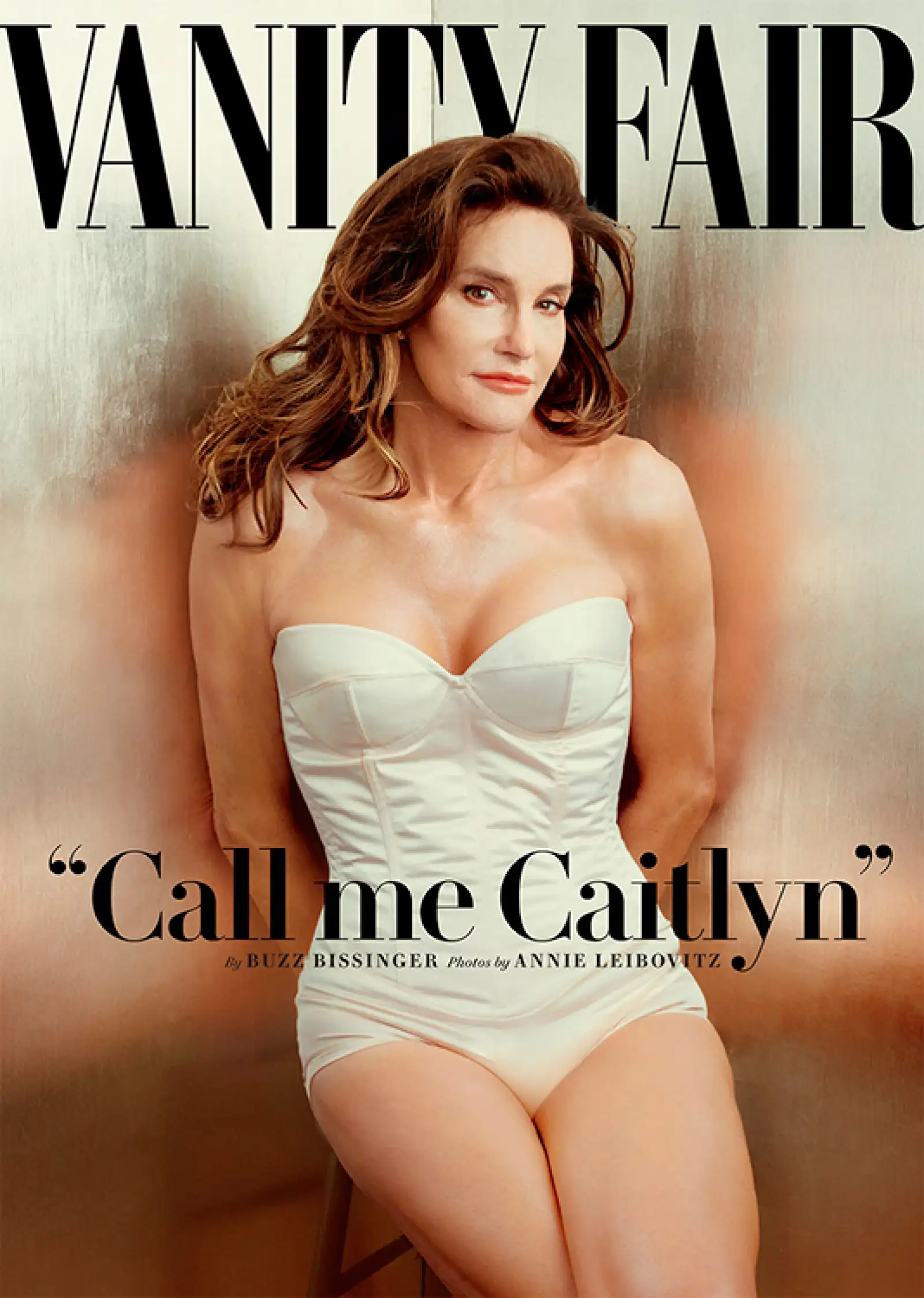 2015 también fue el año del destape del ex atleta olímpico Bruce Jenner como Caitlyn Jenner. Esta portada lanzada a mitad de año causó euforia en todo el mundo.