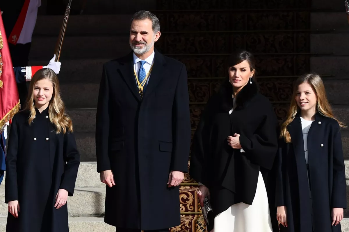 Princesa Leonor, rey Felipe VI, reina Leitzia y la infanta Sofía