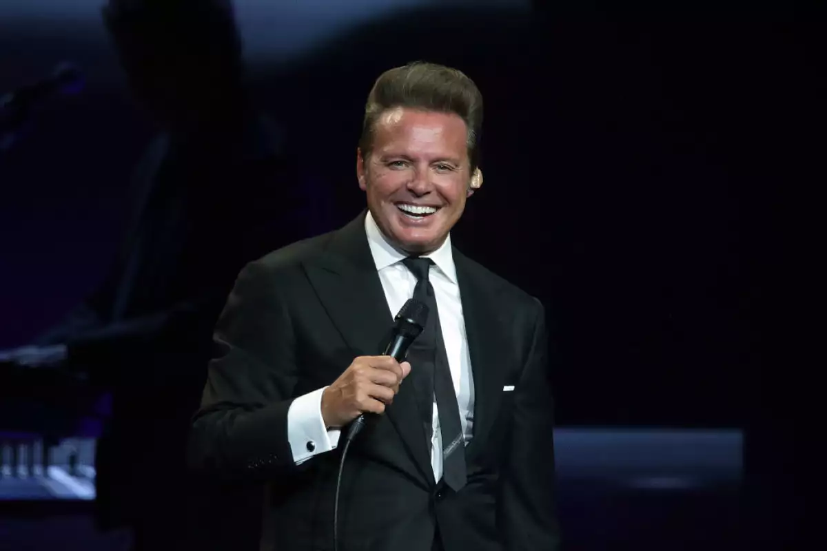 Luis Miguel - Mexico por Siempre Tour