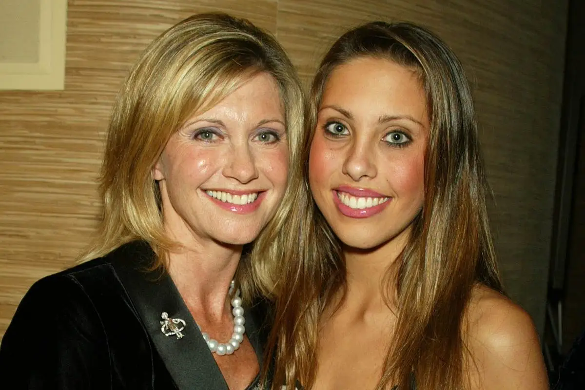 olivia-newton-john-hija.jpg