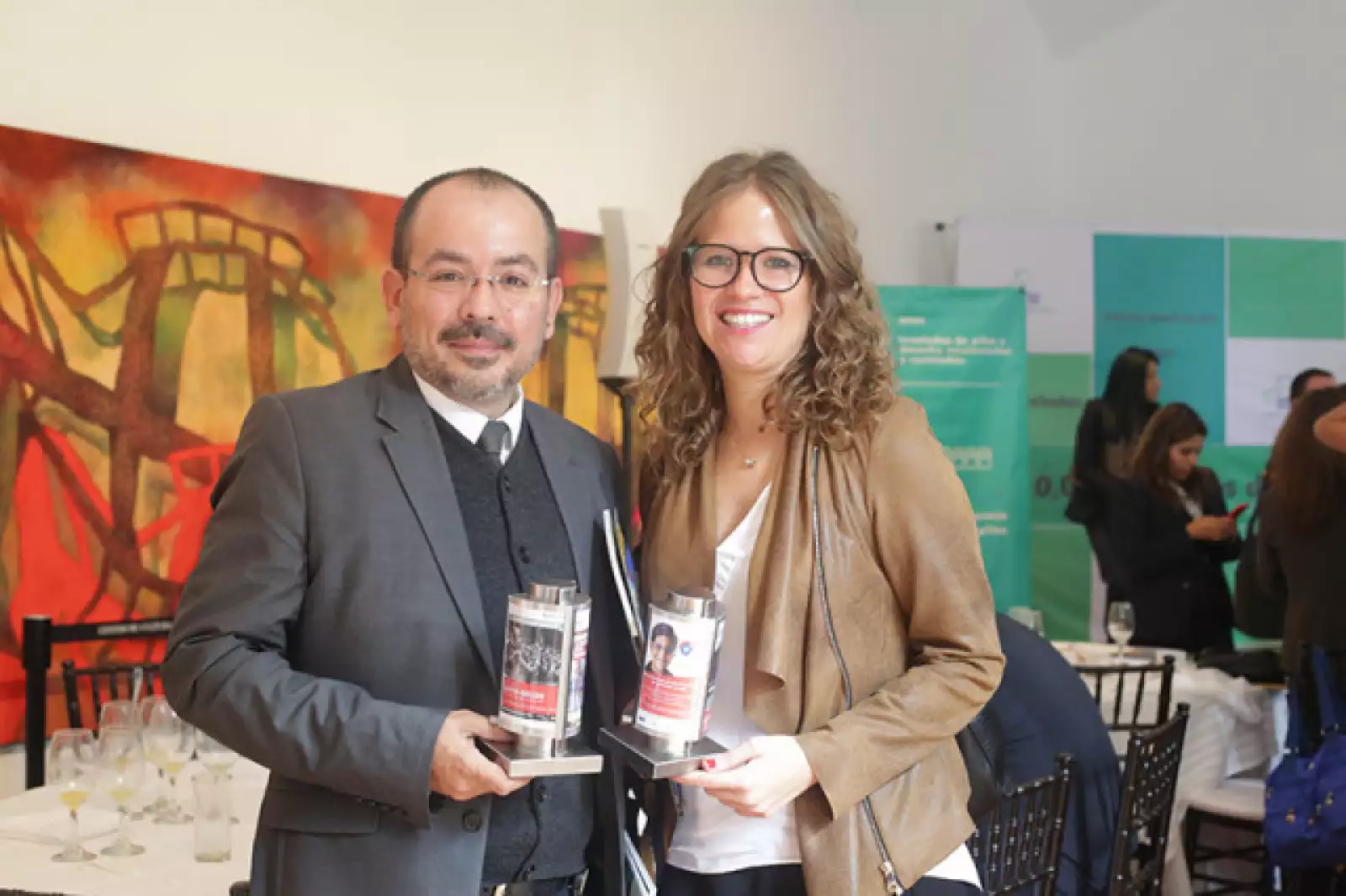 Sergio Rivera y Mónica Mora