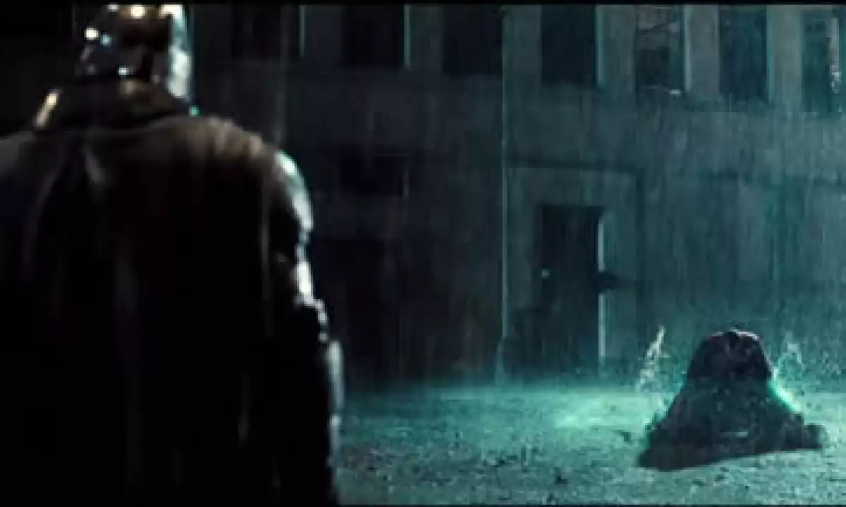 Batman es interpretado por Ben Affleck y Superman por Henry Cavill. (Foto: Tomada de batmanvsupermandawnofjustice.com )