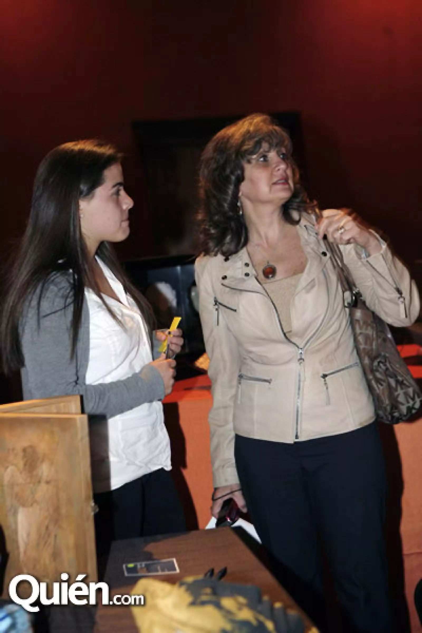 Maria Martínez,Angelica Argüelles