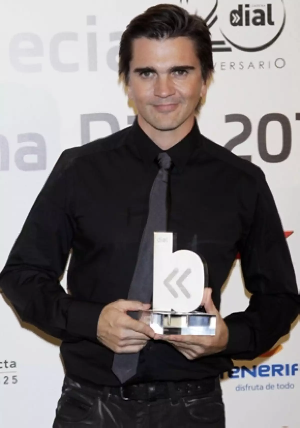 El intérprete colmbiano decidió ponerle un alto a su carrera artística y dedicarle más tiempo a su familia y poder reflexionar.