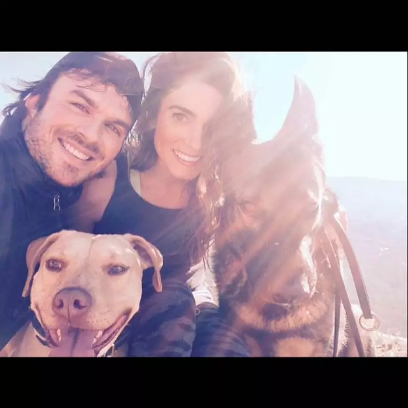 En una fotografía que publicó el actor, demostró lo enamorado que está de su novia, con quien ya planea un gran futuro y la posibilidad de llegar al altar.