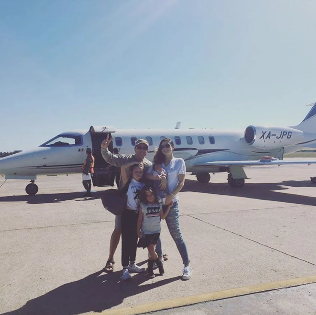 Familia Mayer y Nataila Subtil rumbo a Acapulco