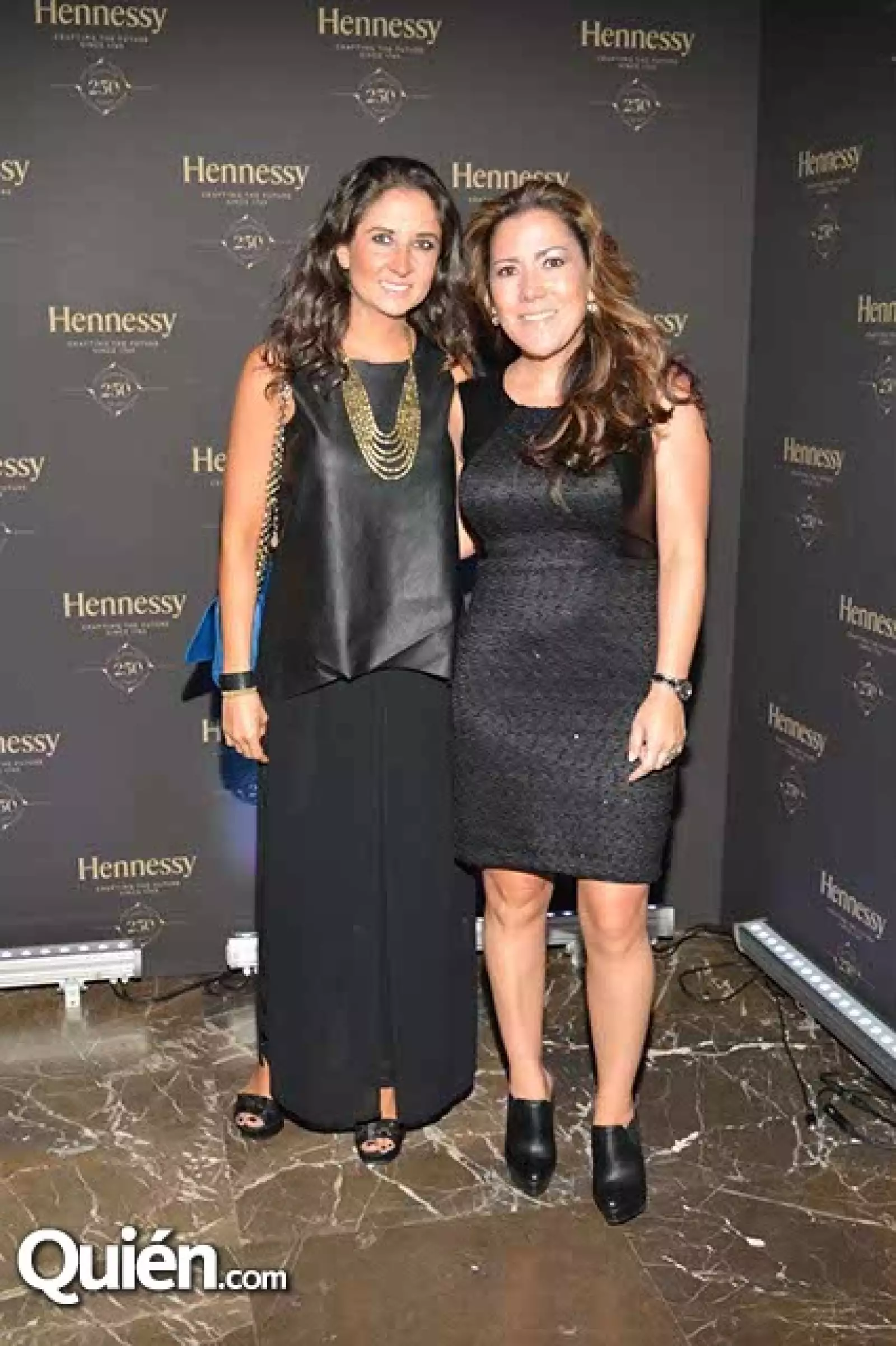 Nataly Bustamante y Brenda Arias.