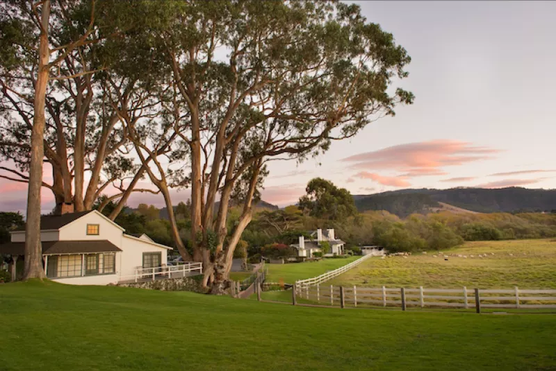 Conoce los hoteles propiedad de Robert De Niro, Francis Ford Coppola y Clint Eastwood.