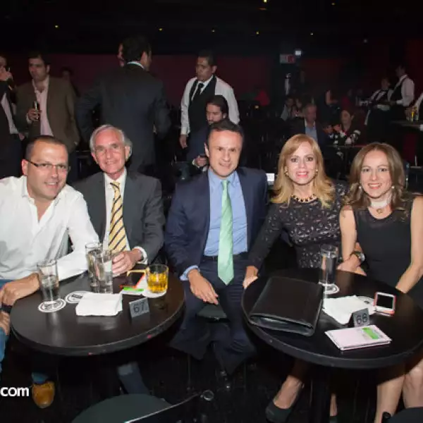 Luis Alarcón,José Carlos Fernández,Calos Esparza,Mónica Fernández,Gabriela Esparza