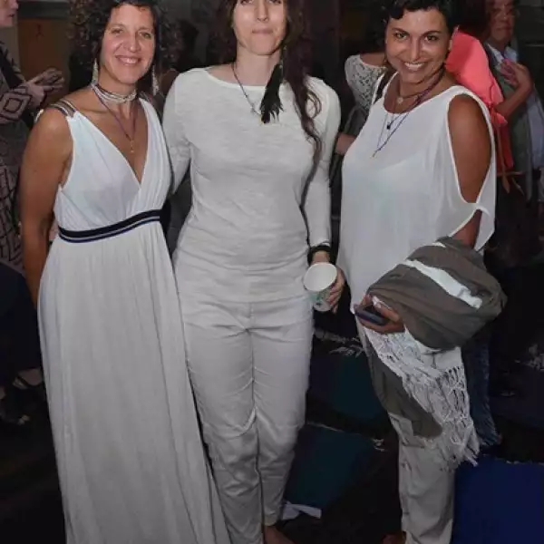 Michelle Button,Albane Guelarget y Samantha Chaín