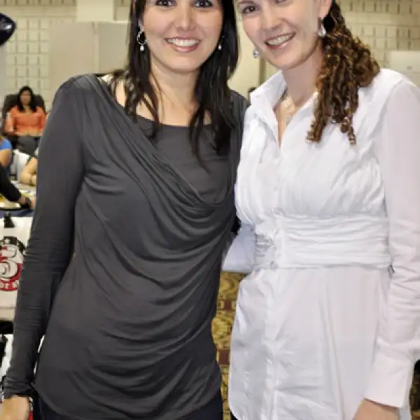 Gaby Martínez de Garza e Irma Meléndez de Cantú