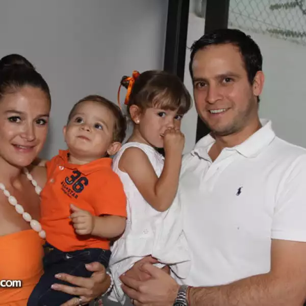 Dalhia, Mikel, Matiana y Claudio Vizcaíno