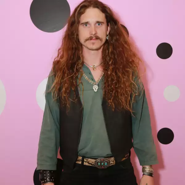 CORTE DE LISTÓN MATERIAL ART FAIR 