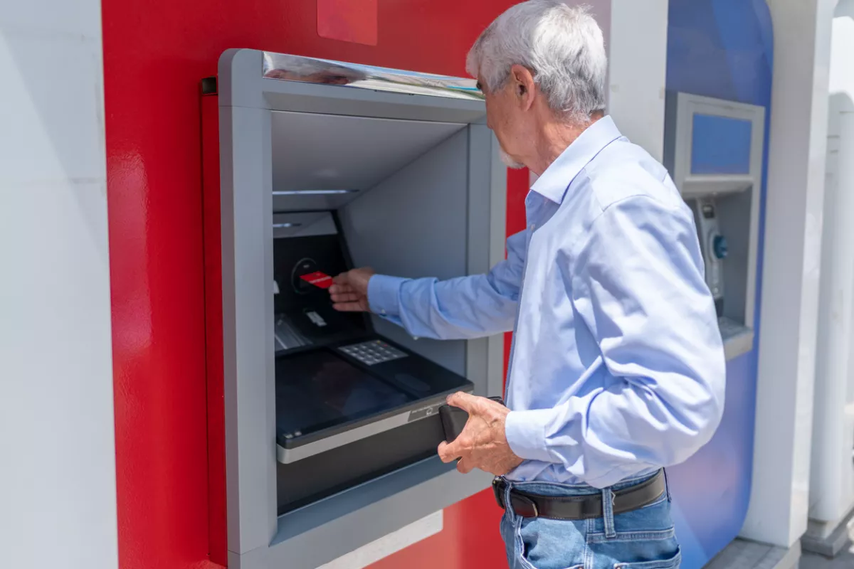 ¿Cuándo pagan la pensión IMSS de agosto de 2025? Esta es la fecha exacta