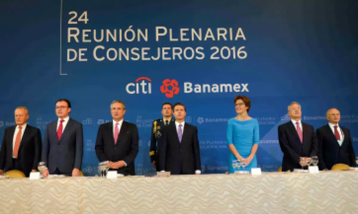 El presidente durante la 24 Reunión Plenaria de Consejeros de Banamex 2016. (Foto: Cortesía/ Presidencia)