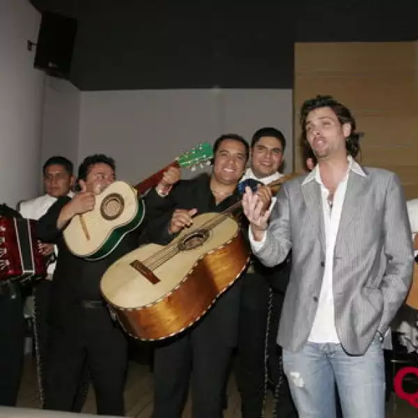 Patricio Borgheti, Grettell Valdez