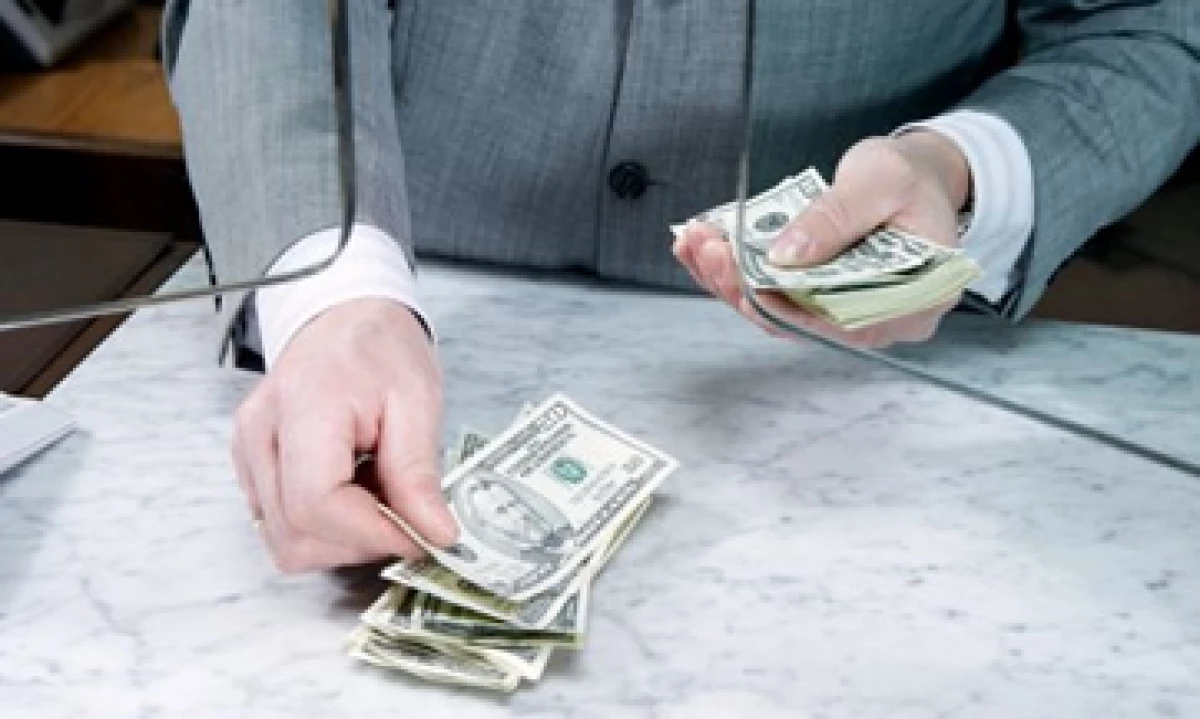 El tipo de cambio es de 12.7624 pesos para solventar obligaciones denominadas en moneda extranjera. (Foto: Getty Images)