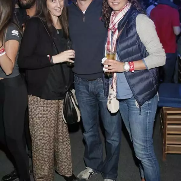 Ana Blanch, Larry González y Paola Molina