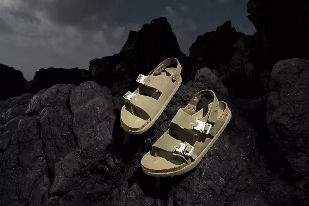 DIOR MEN'S BEACHWEAR CAPSULE 2023 EDITORIAL SHOOTING BY TILL JANZ - FOCUS BIRKENSTOCK (8).jpg