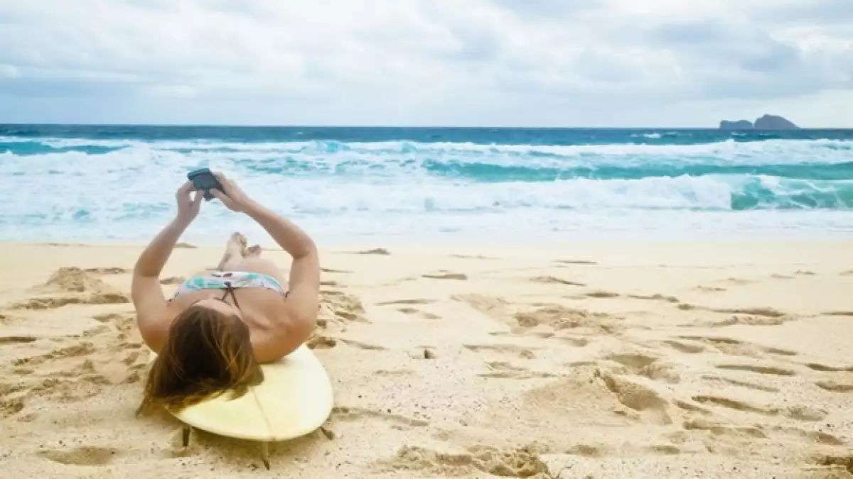 playa-vacaciones-celular-email