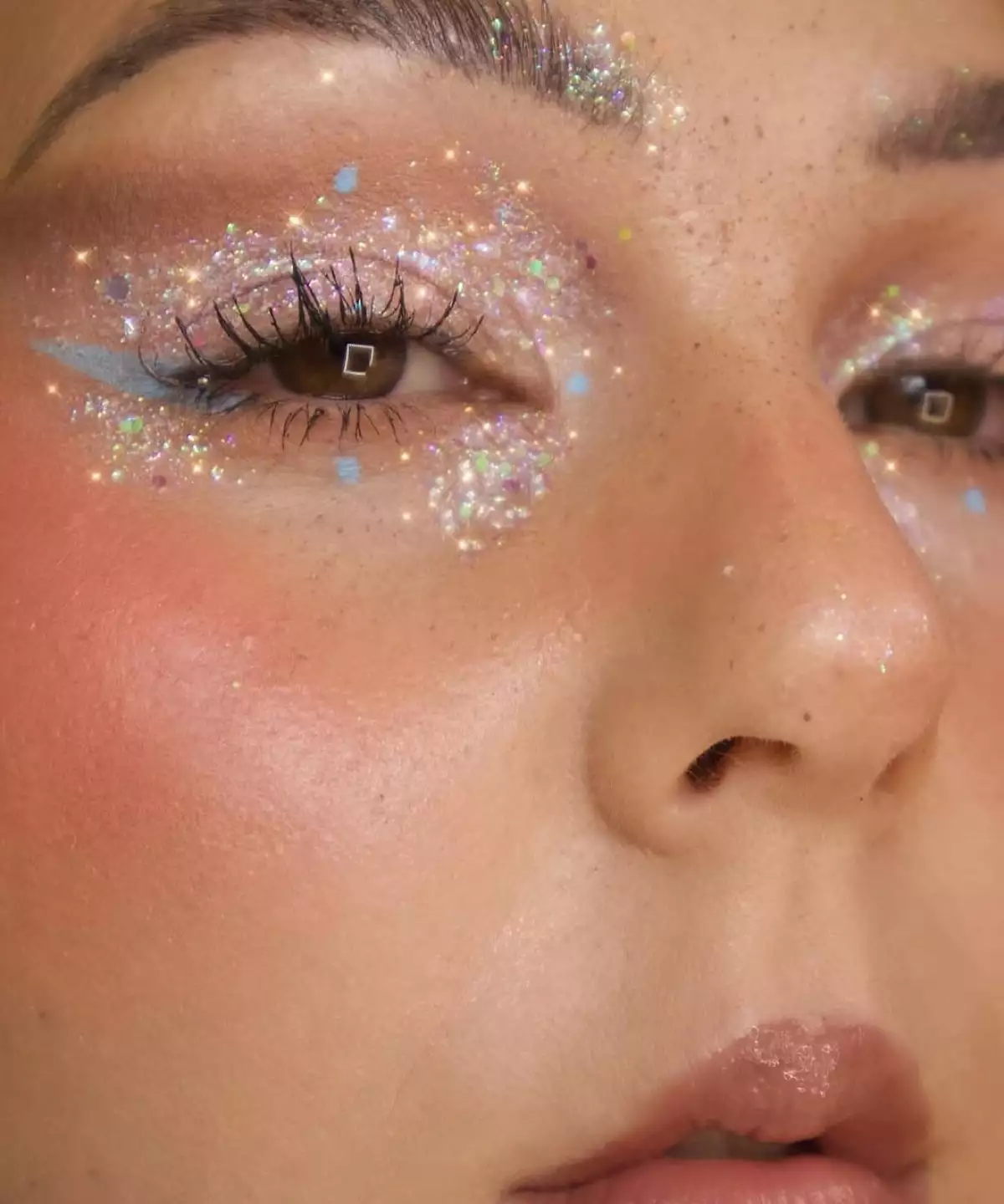 coachella beauty look.jpg