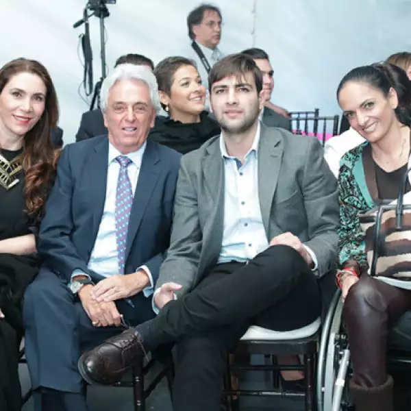 Edurne Esponda,Justino Compeán, Tomas Contreras y Karla Compeán