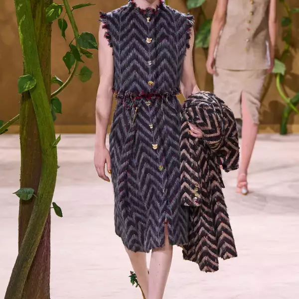 Chanel HC F26 046.jpg