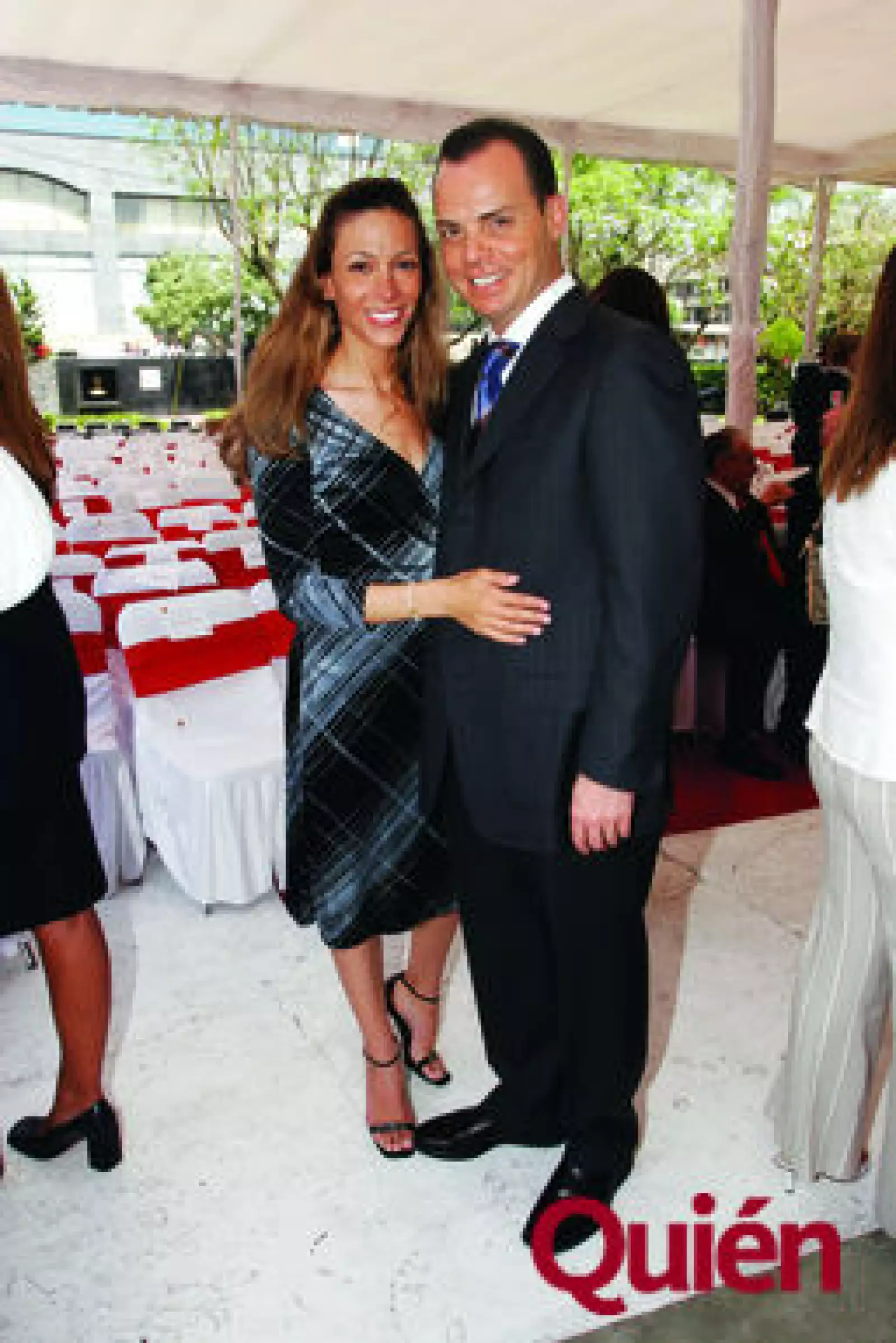 Marcela Vázquez, Olegario Vázquez Aldir