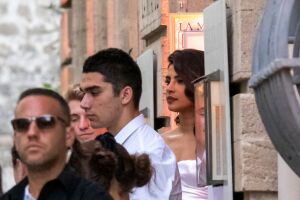 Sophie Turner And Joe Jonas' Dinner Party : Outside Arrivals In Avignon