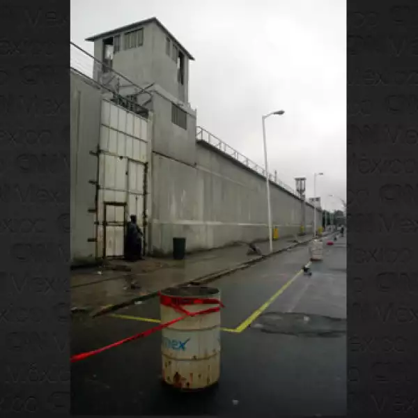 Decentas de personas acudieron al penal de Veracruz para saber los resultados de la audición