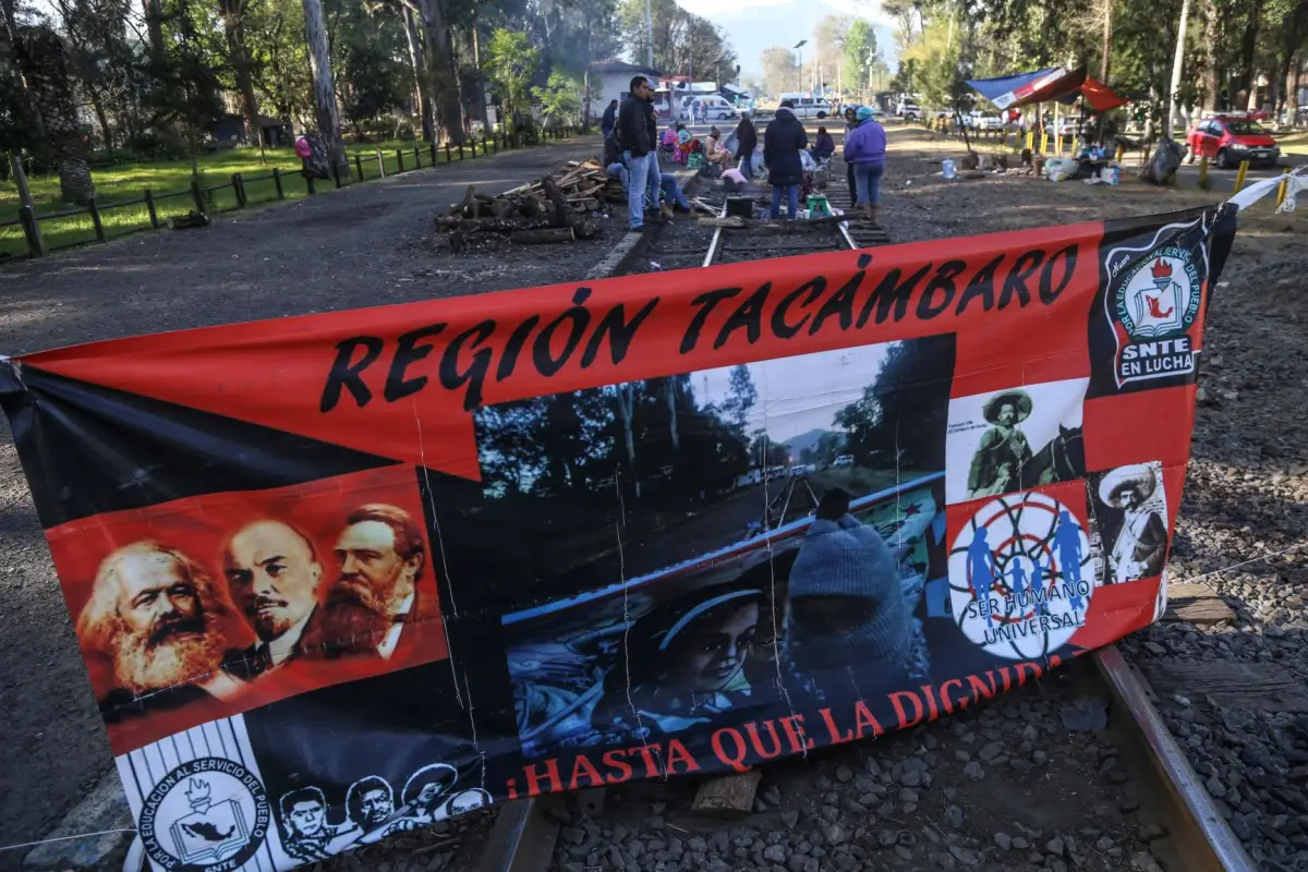 Bloqueo vías férreas Michoacán