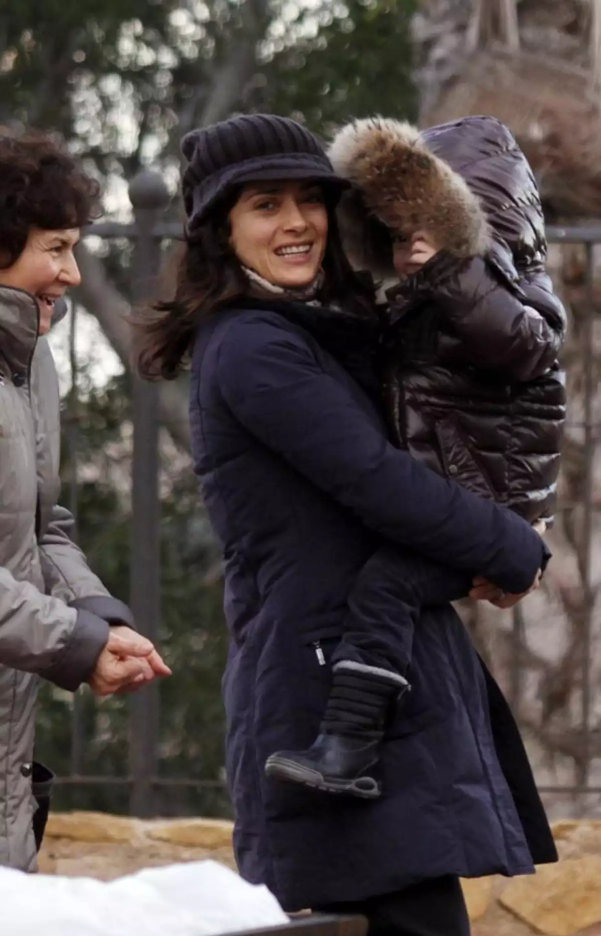 Salma Hayek es una mamá muy dedicada.