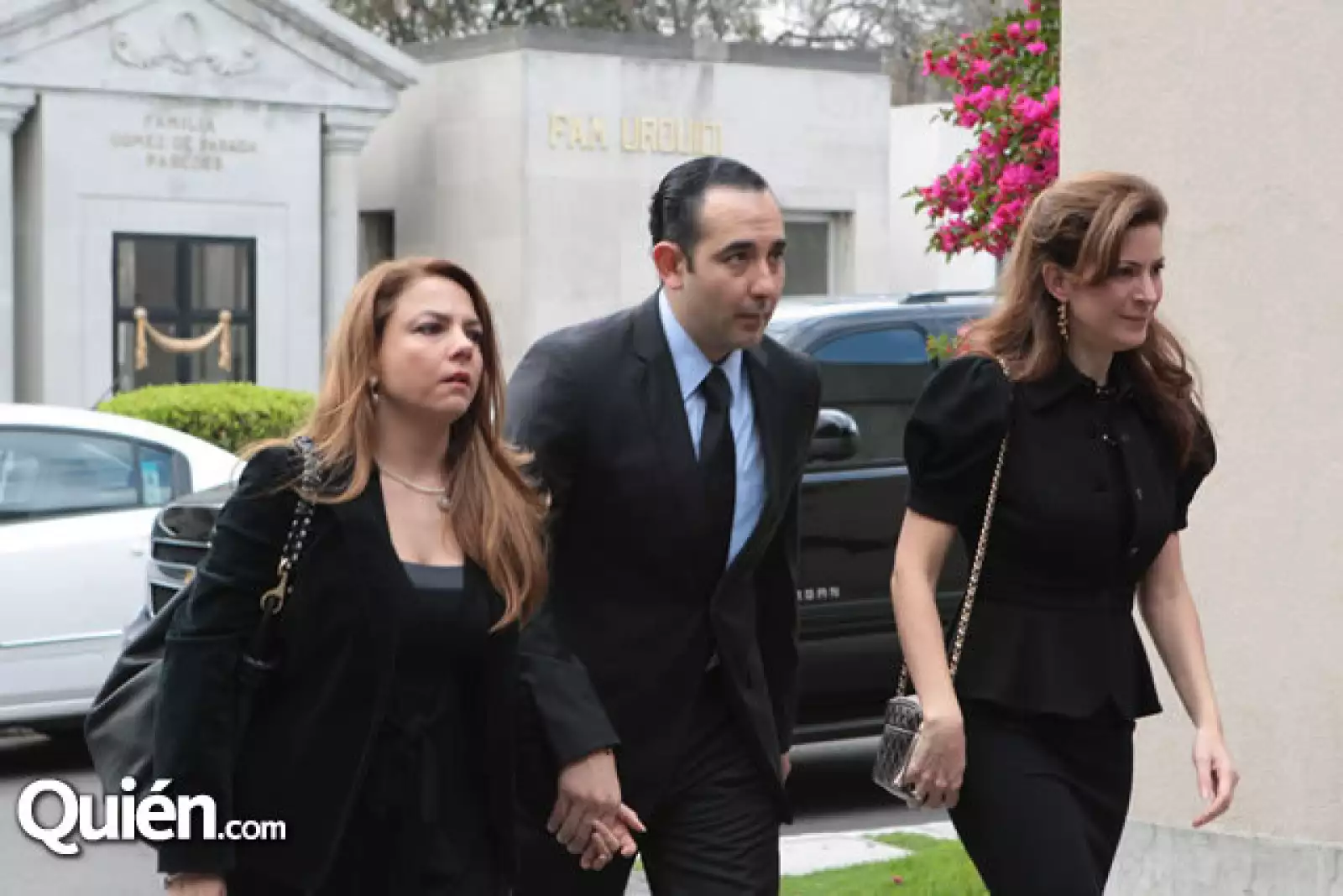 Carla Hupri,Roberto Gil