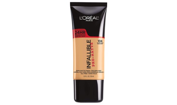 bases-piel grasa-mate-complexion-piel-cobertura-poros-loreal.jpg