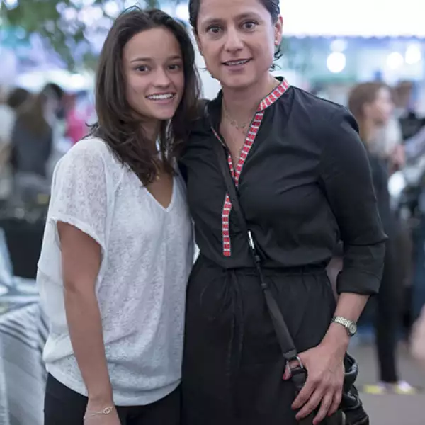 Paola Boudhors y Lorena Vargas