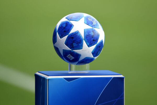 Champions League ball 2018