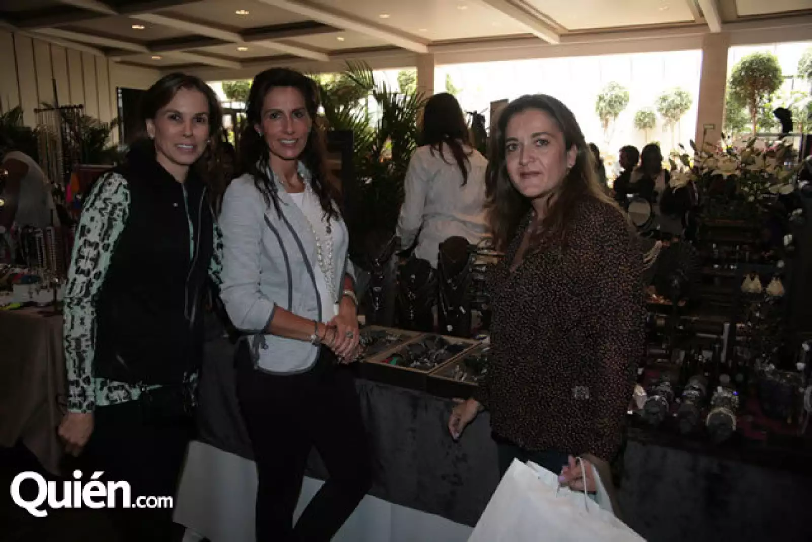 Macarena Miranda,Claudia Cohen,Georgina Azcarate