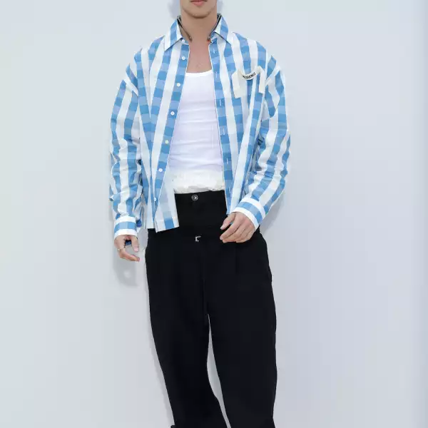 "Le Chouchou" Jacquemus' Fashion Show : Photocall At Chateau De Versailles